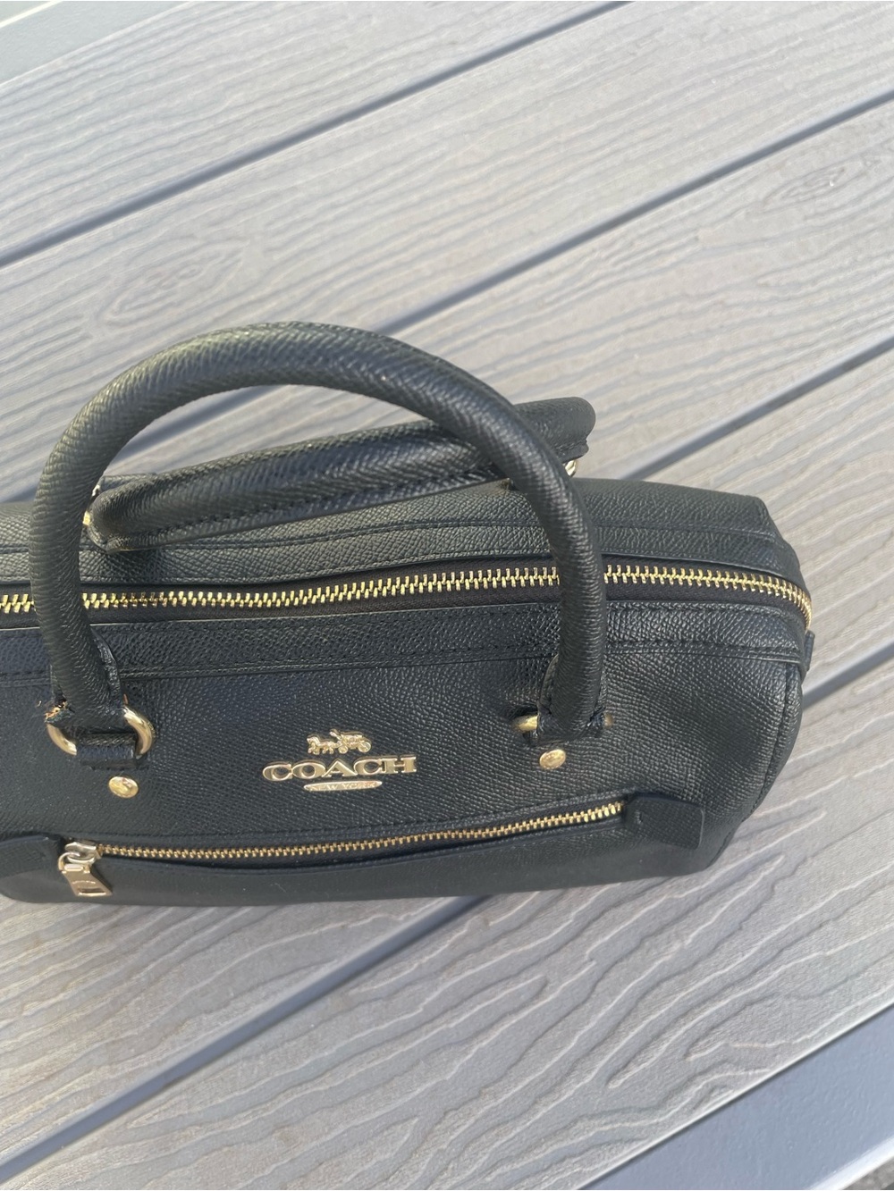 Coach Medium Black Leather Rowen with Gold Hardware - Picture 4 of 7